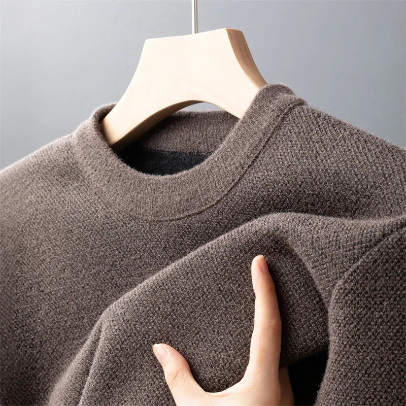 New Men's Casual Pullover Fashion Sweater Autumn and Winter Warm Top